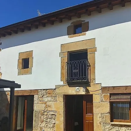 Casa Del Medio * Fuentecantos