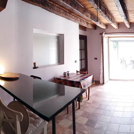 Casa Del Medio * Fuentecantos