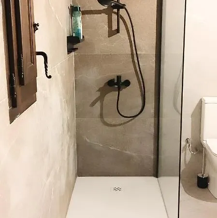 Casa Del Medio Holiday home Fuentecantos